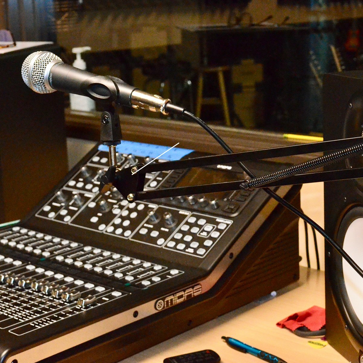 ChromaCast 38" Adjustable Boom Mic Suspension Scissors Desk Microphone Stand