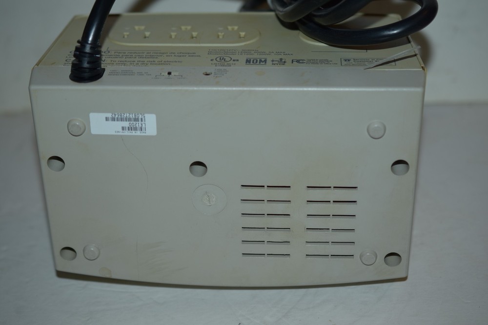 APC Line-R 600 Automatic Voltage Regulator