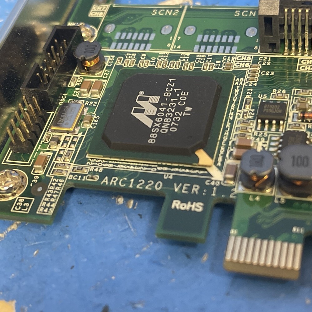 Areca ARC-1220 PCI-E Storage Controller RAID SAS/SATA 300 Mbps
