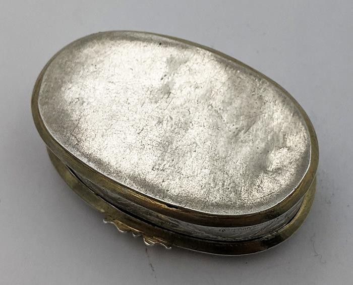 INDIAN COLONIAL SOLID SILVER AGATE MOUNTED SNUFF BOX 19TH CENTURY