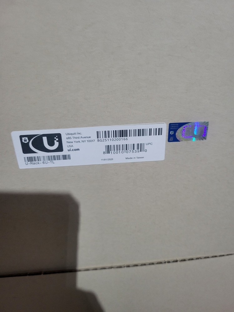 Ubiquiti Networks Toolless Mini Rack