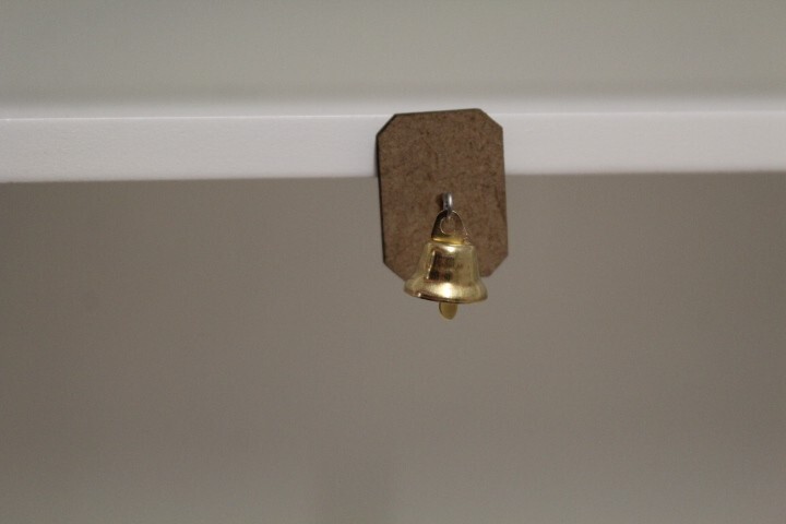 DOLLS HOUSE MINIATURE = Single Wall Bell