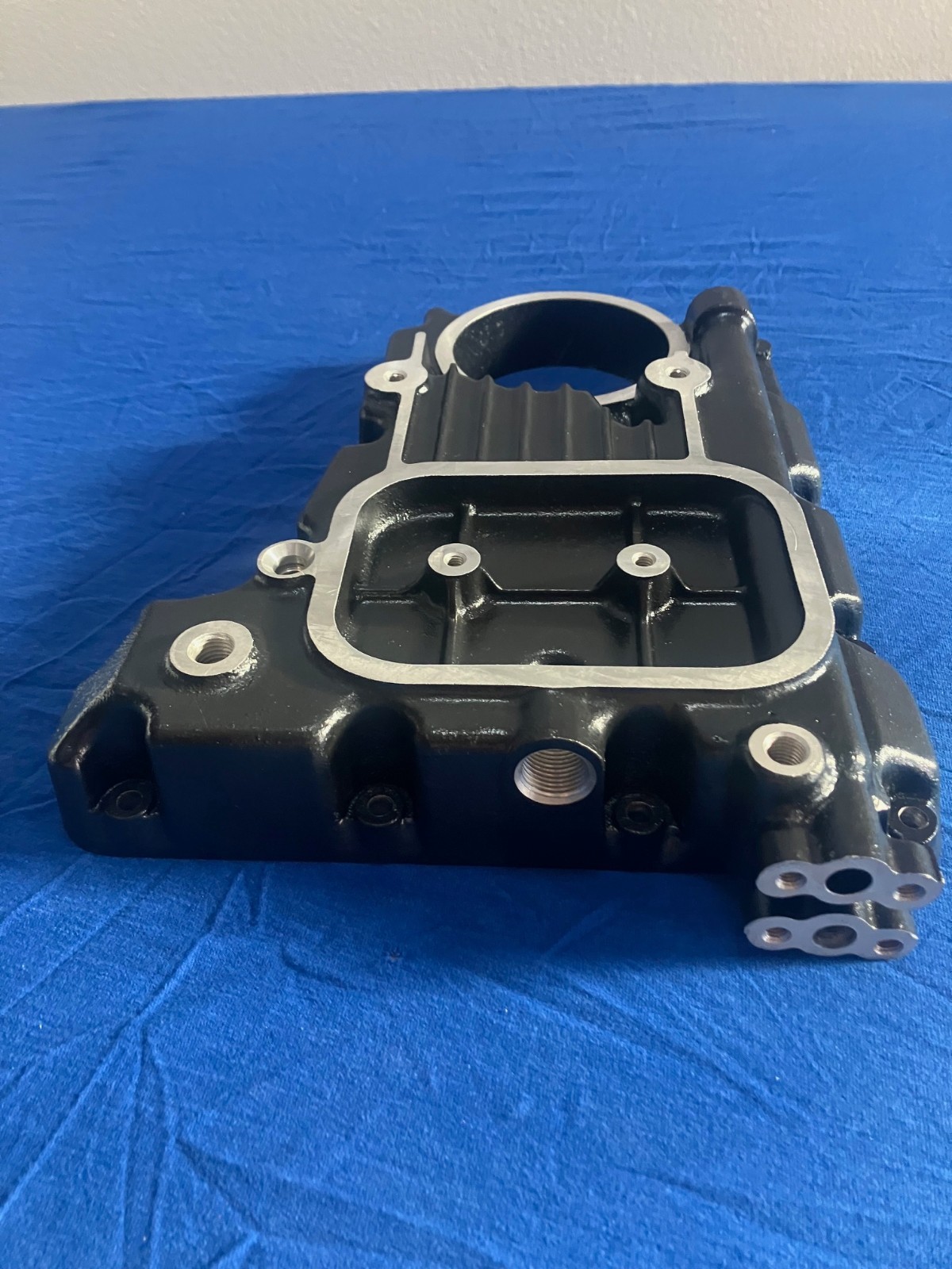 Kawasaki Gpz 750 Turbo NOS Oilpan 49034-1051