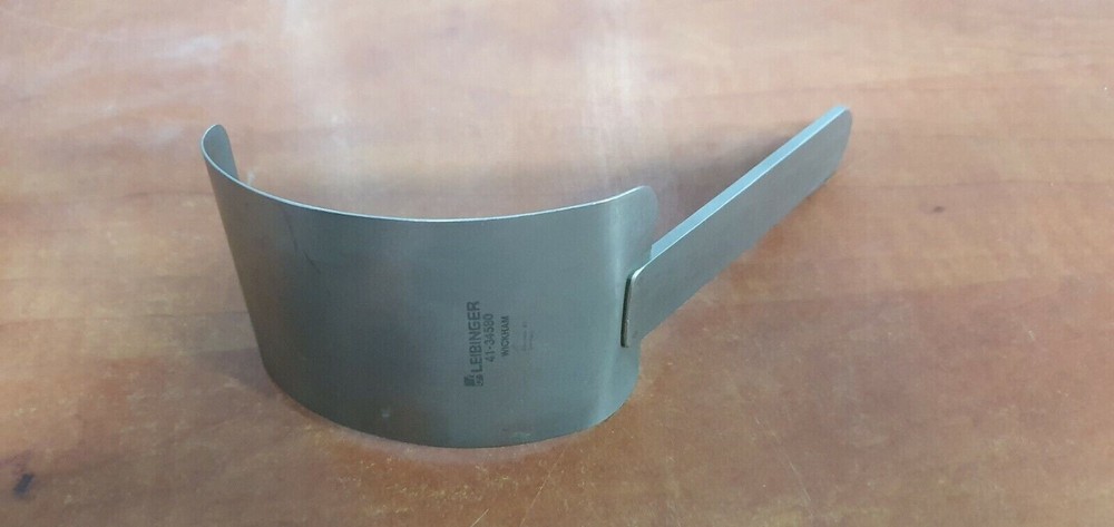 LEIBINGER Retractor 41-34580 WICKHAM STINLESS B2