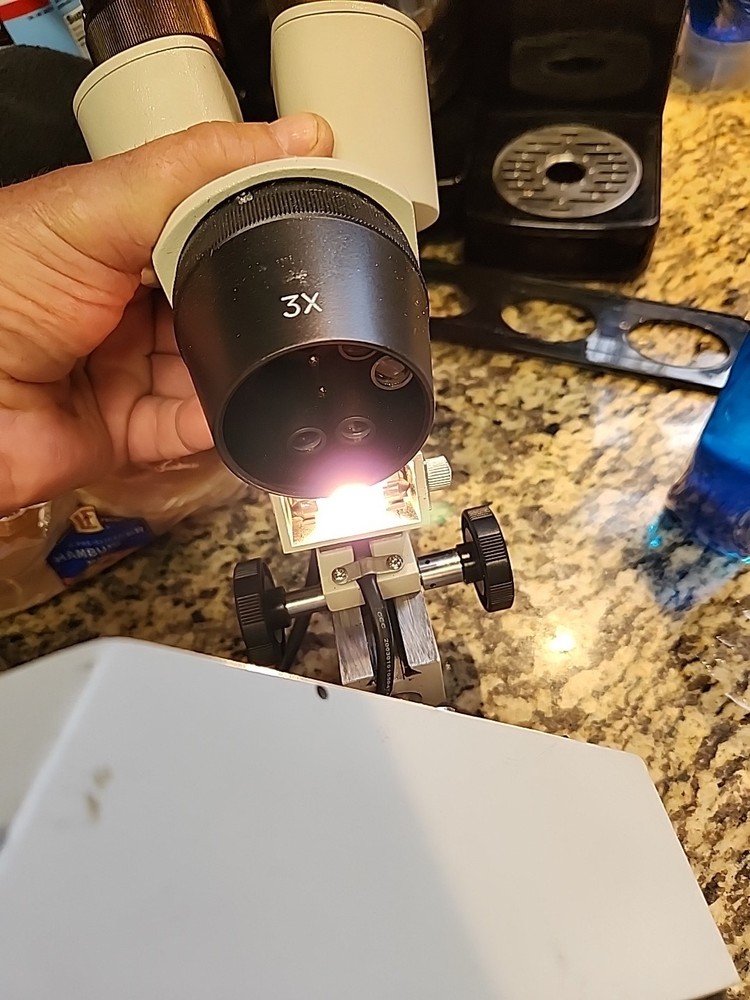 Nasco Stero Tri Power Microscope Top Bottom Lighting