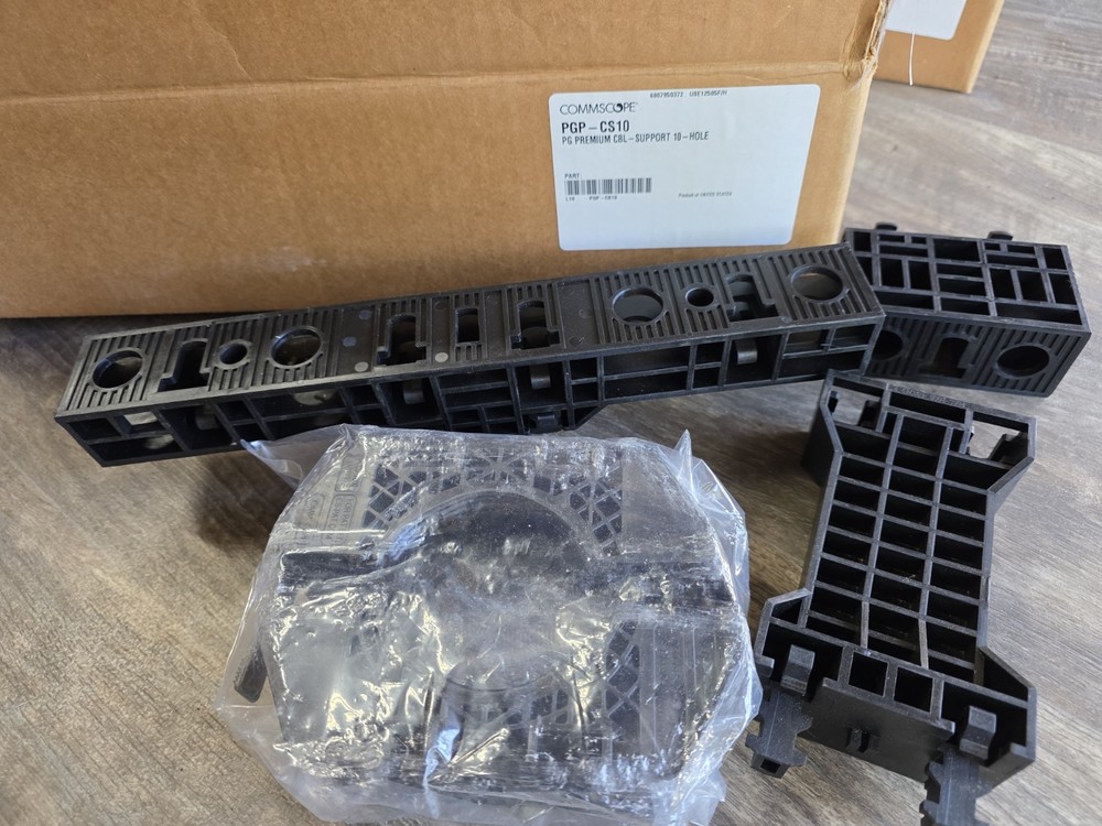 Commscope PGP-CS10 PG PREMIUM CBL SUPPORT 10 HOLE