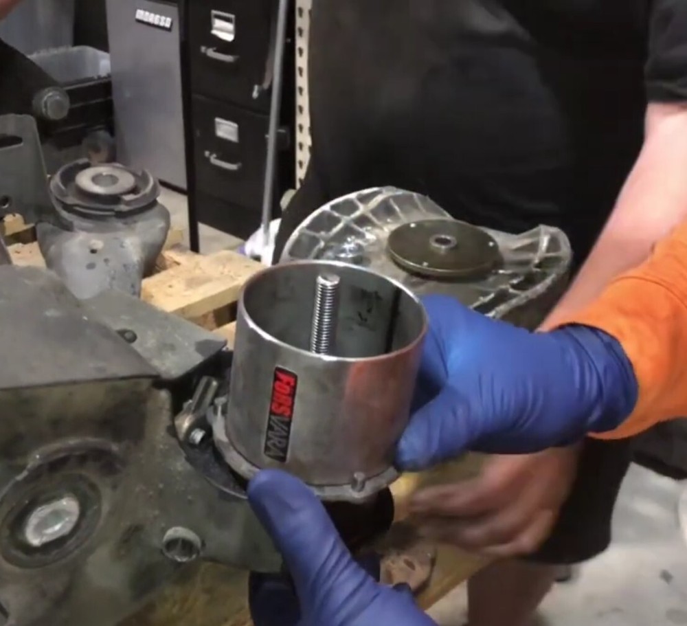 BMW E46 rear subframe & differential bushing puller removal /installation tool