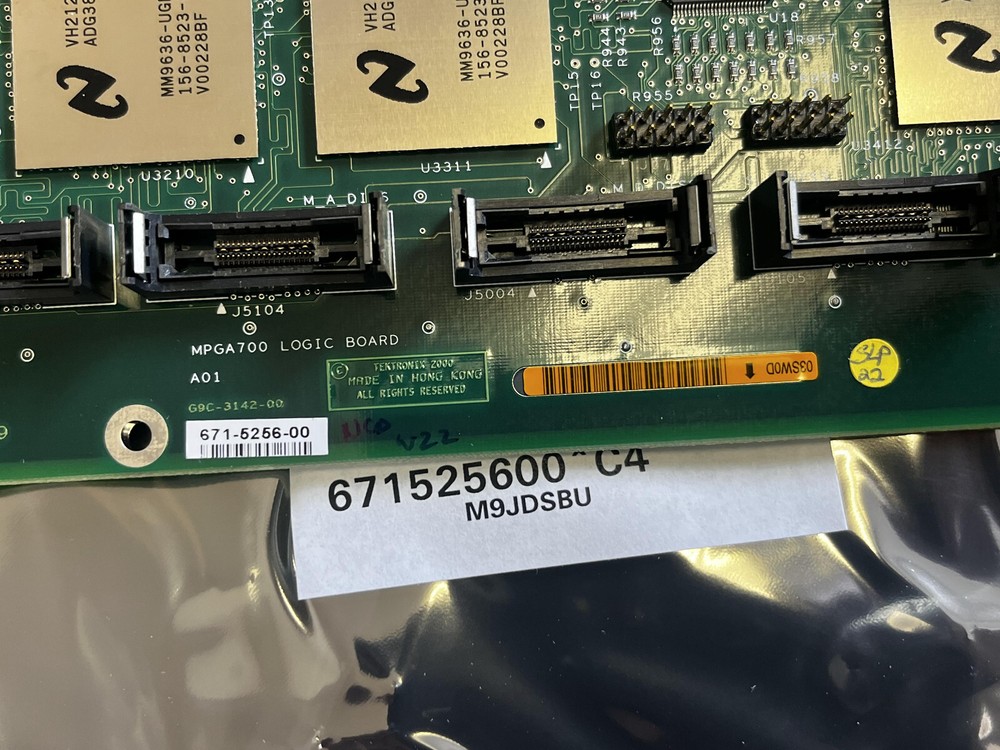 5CC NEW Tektronix 671-5256-00 Board Assembly