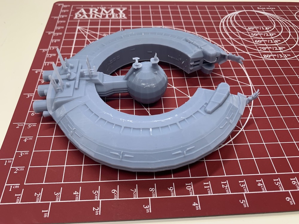 Star Wars Separatist Lucrehulk class miniature