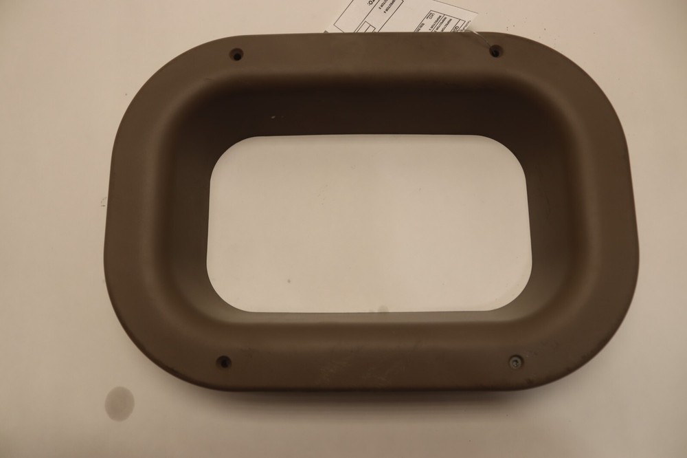 2008-2017 FREIGHTLINER CASCADIA 125 SLEEPER SIDE WALL VENT TRIM PANEL BEZEL OEM
