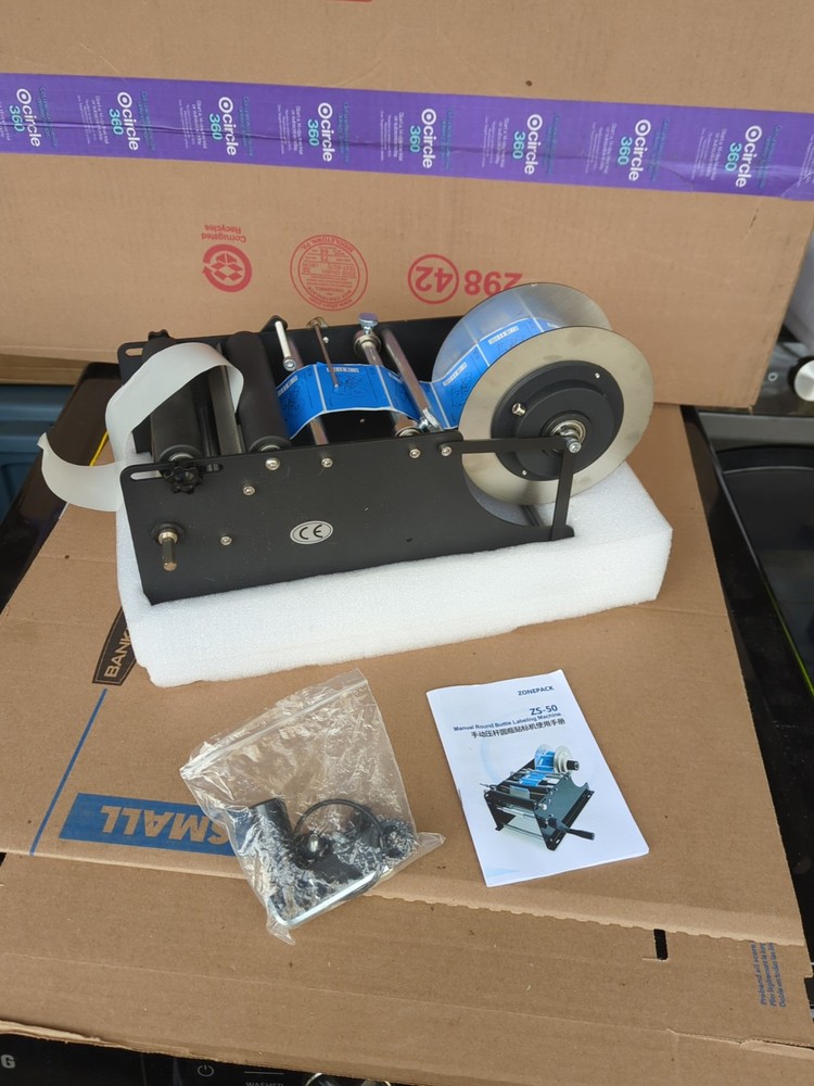 Hand Crank Labelling Machine Round Bottle Labelling Machine Labelling Machine