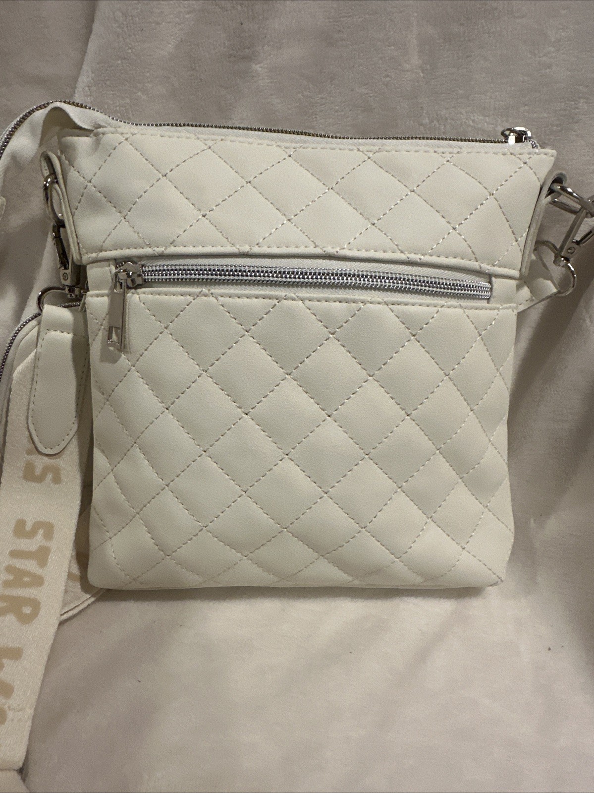 New Disney Parks 2023 Star Wars Grogu Crossbody Bag with Coin Purse White