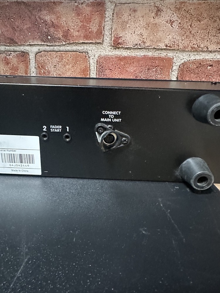 Stanton C.502 Dual Rackmount Digital Plays MP3 Cds( Please READ)