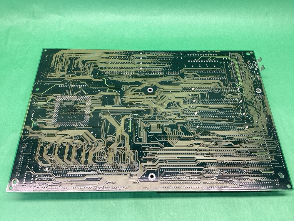 Socket 7 Motherboard 94137-2 & Pentium A80502-75 CPU & RAM - UNTESTED
