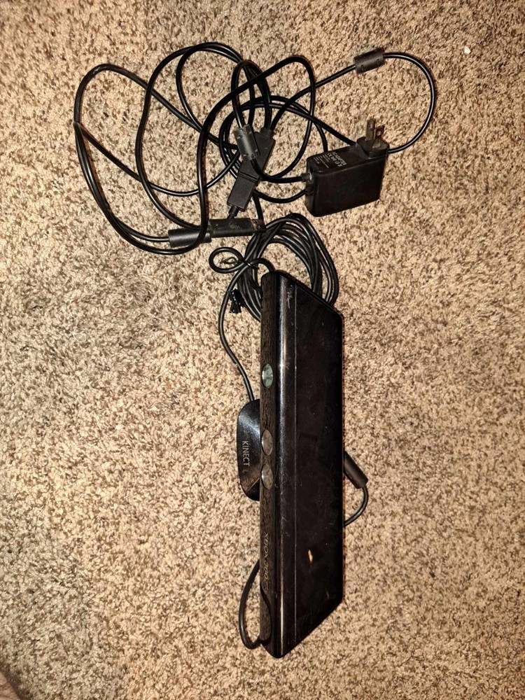 Xbox kinect sensor bar with extension cord