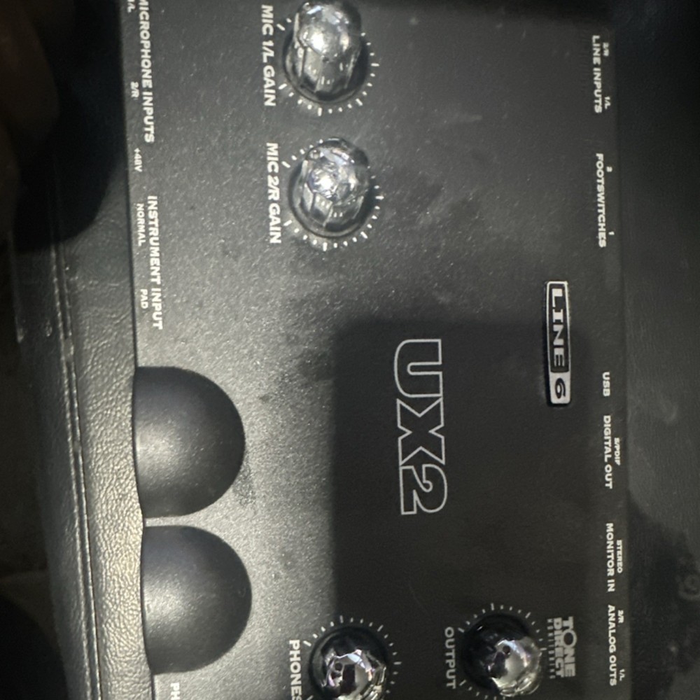 Line 6 UX2 USB Audio Interface, 2-Channel, XLR/Instrument Inputs, Phantom Power