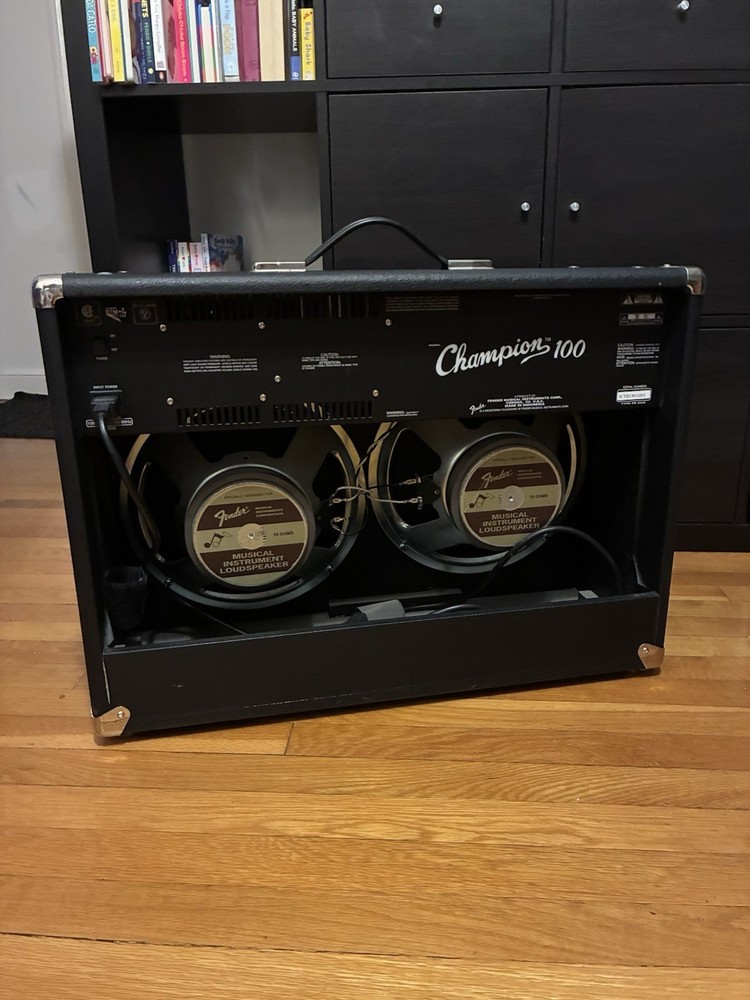 Fender Champion 100 Guitar Amplifier - Black