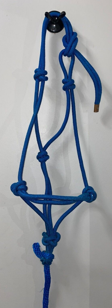 QUALITY KNOTTED BLUE THICK ROUND TRAINING HALTER & LEAD ROPE