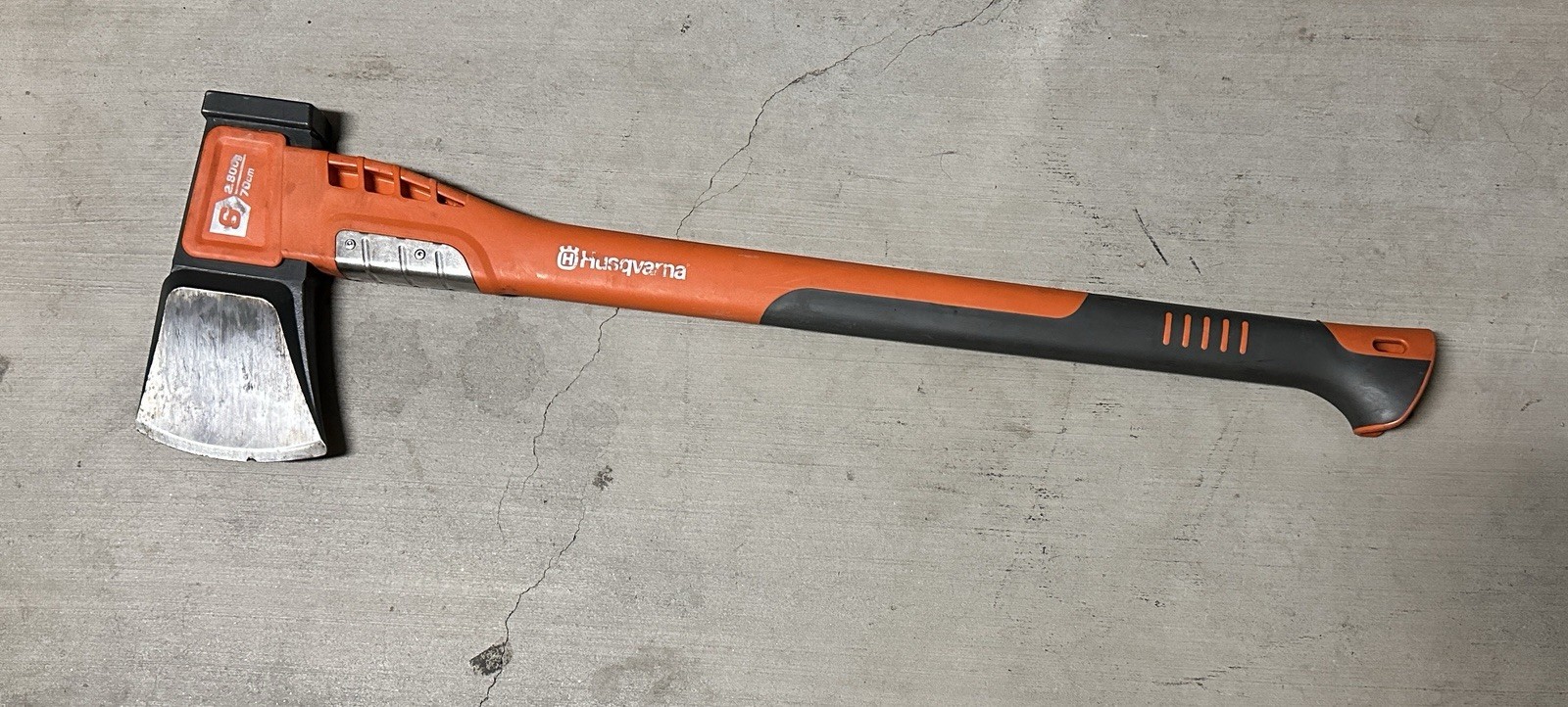 Husqvarna S2800 27" Composite Wood Splitting Axe with Blade Guard