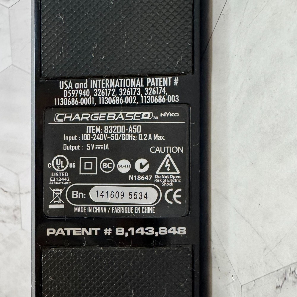 Nyko Chargebase 4 83200-A50 Playstation PS4 Controller Charging Dock