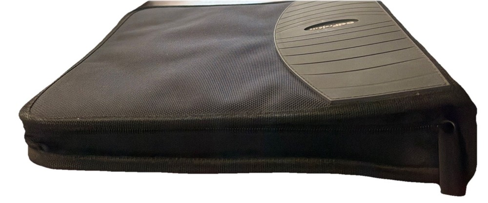 Vintage CD Projects 136 Disc DVD/CD Carrying Case Binder Storage