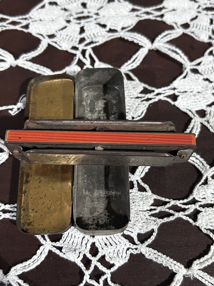 1925 "The Violin King" Tin Harmonica Case - Made In Germany *