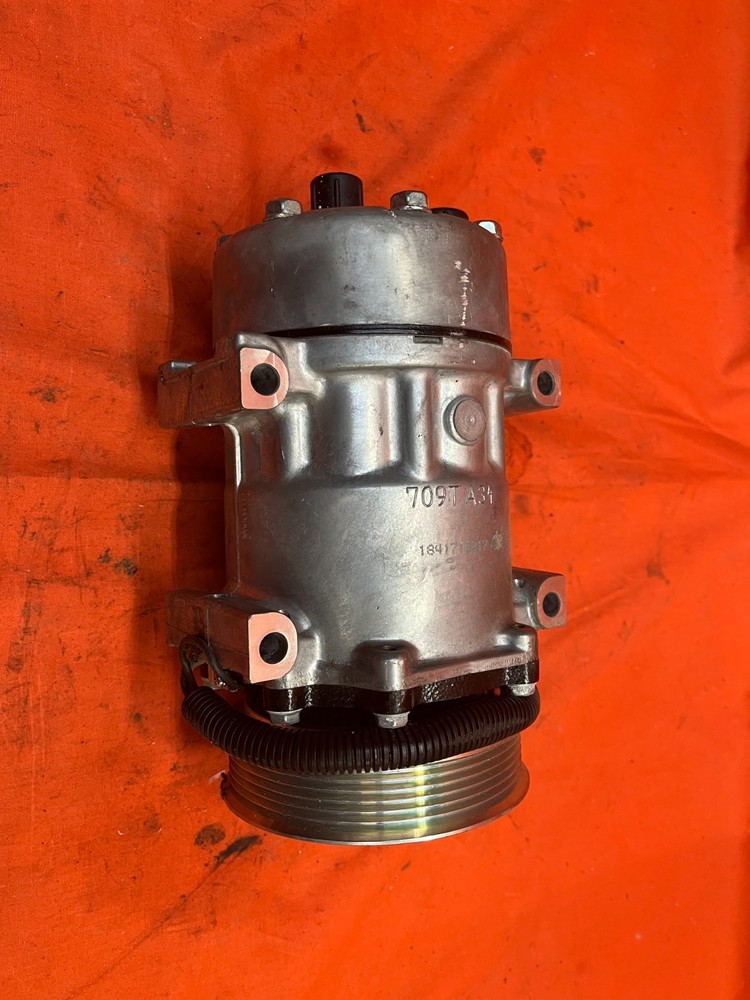 SANDEN CORP MODEL 4727 AIR CONDITIONING COMPRESSOR