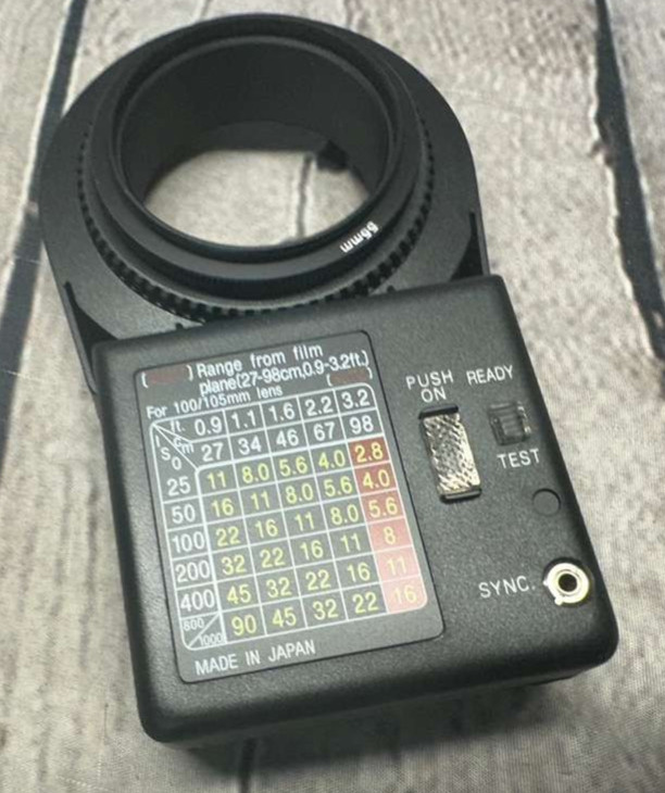 Vivitar 5000 Ring Light/Macro Flash