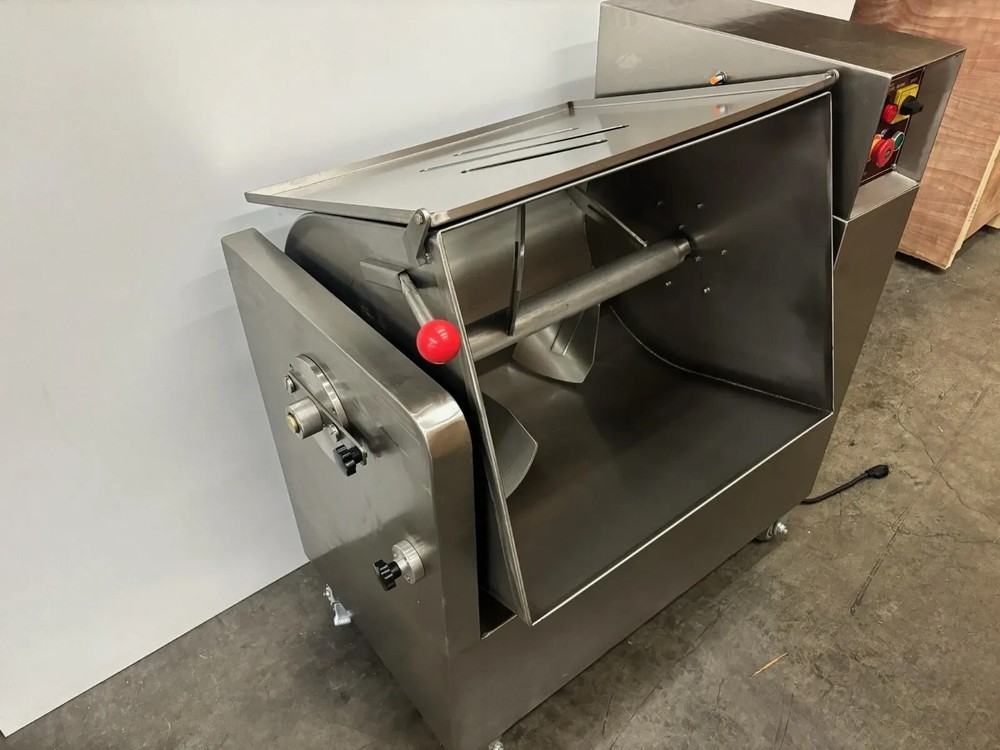 100lbs meat mixer - 110V - NEW