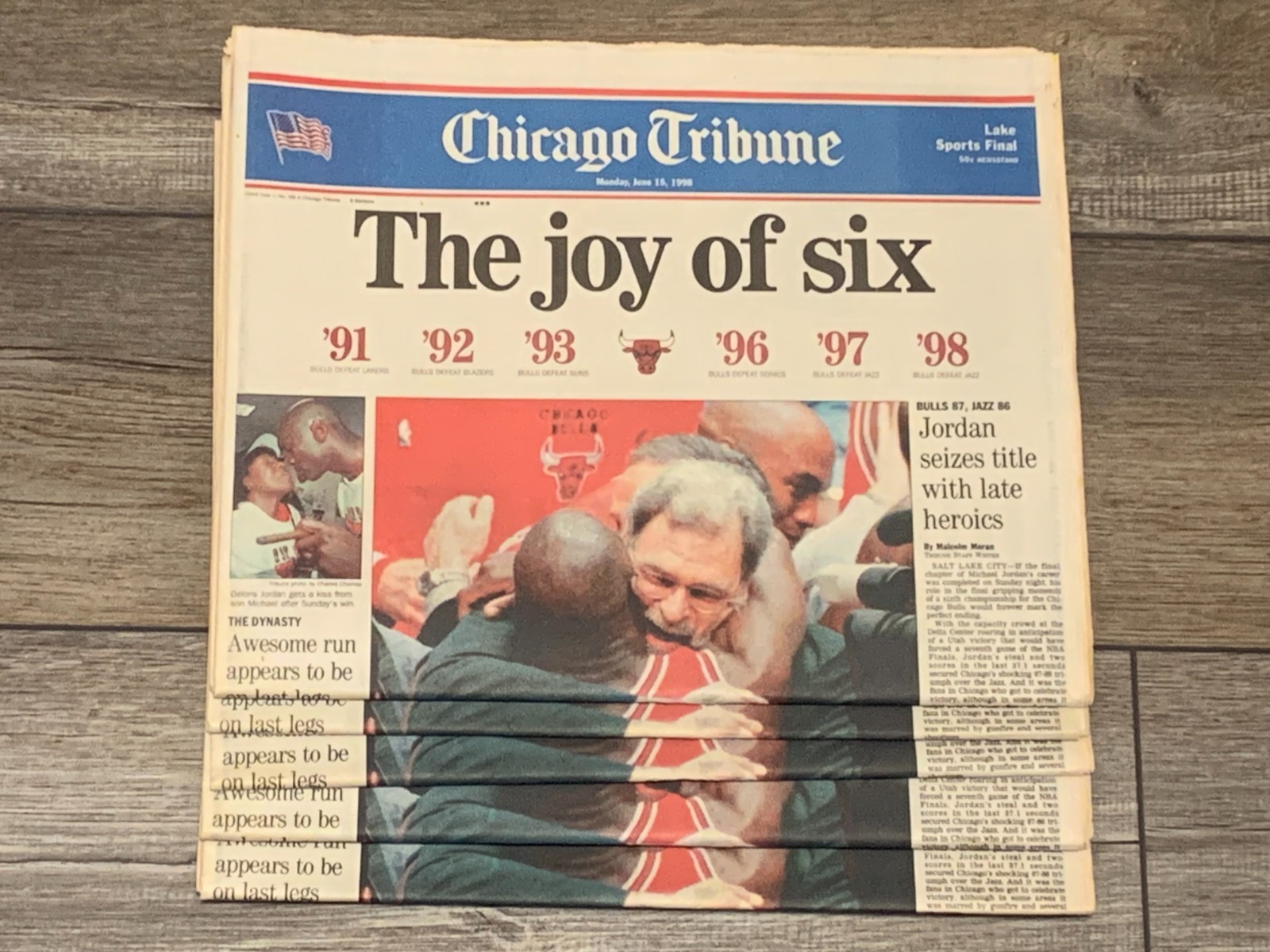 1998 Chicago Bulls Champions Chicago Tribune Newspaper Michael Jordan