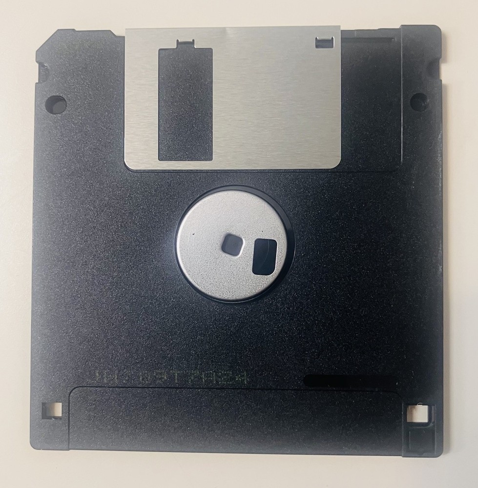 ICOM IC-PCR1000 Communications Receiver Software (2-Disk Set, 3.5” Floppy, 1997)