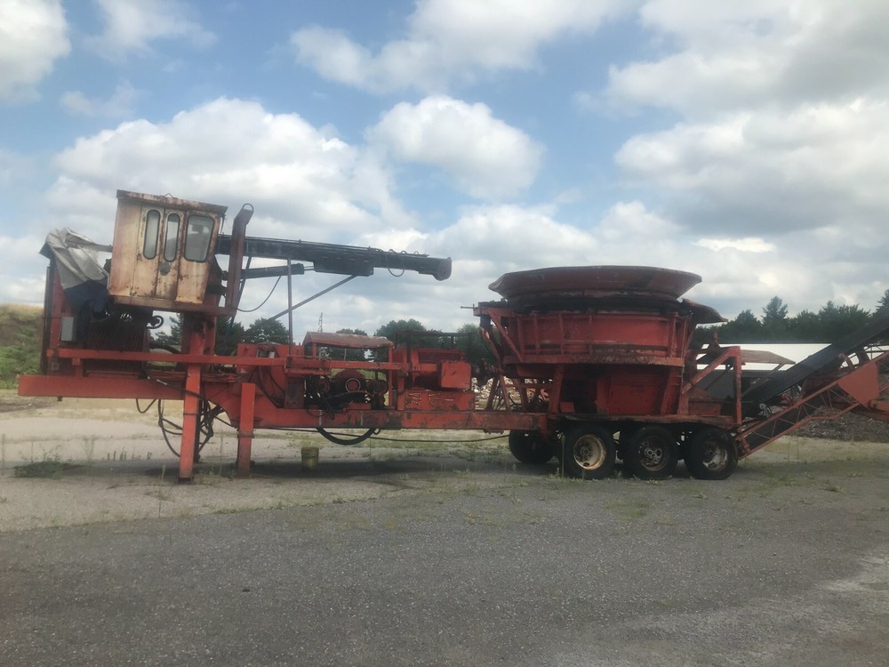 2003 Mobark Tub Grinder