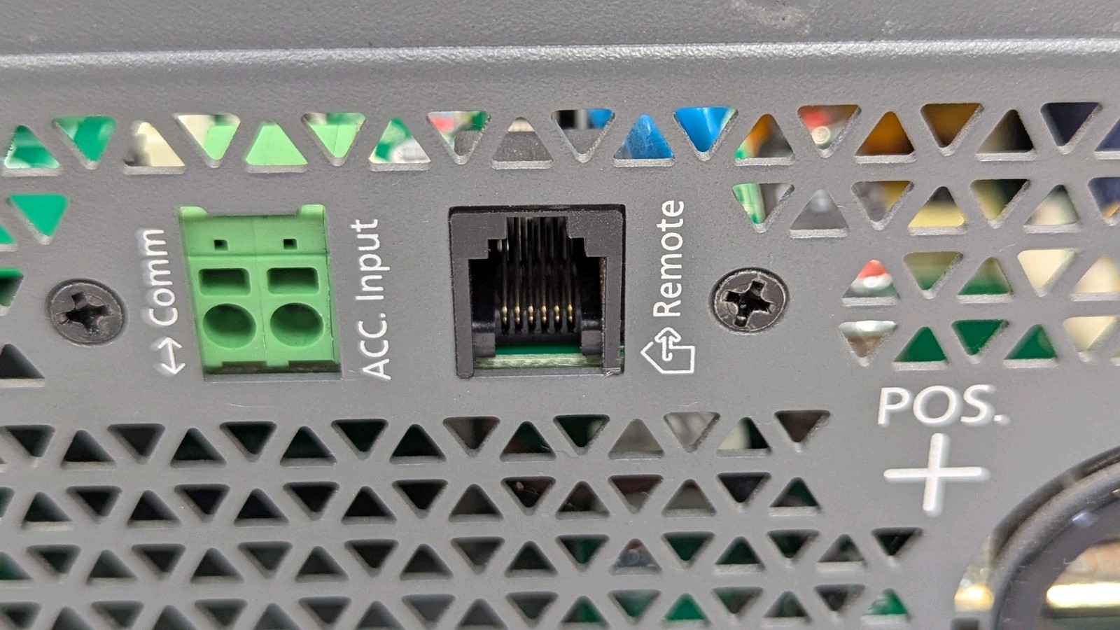 FGA 817-2000 Xantrex Freedom X 2000 BENCH TESTED USED INVERTER PURE SINE 2000W