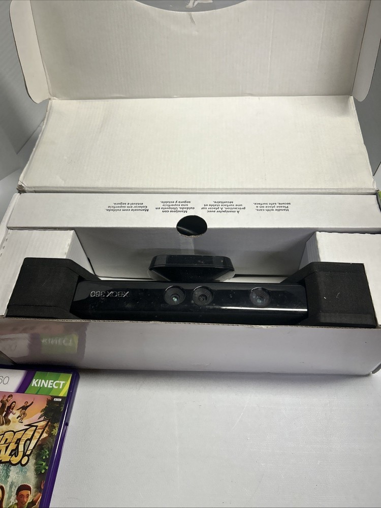 Kinect Sensor + Kinect Adventures! Game Bundle XBOX 360 Tested + Working + Box