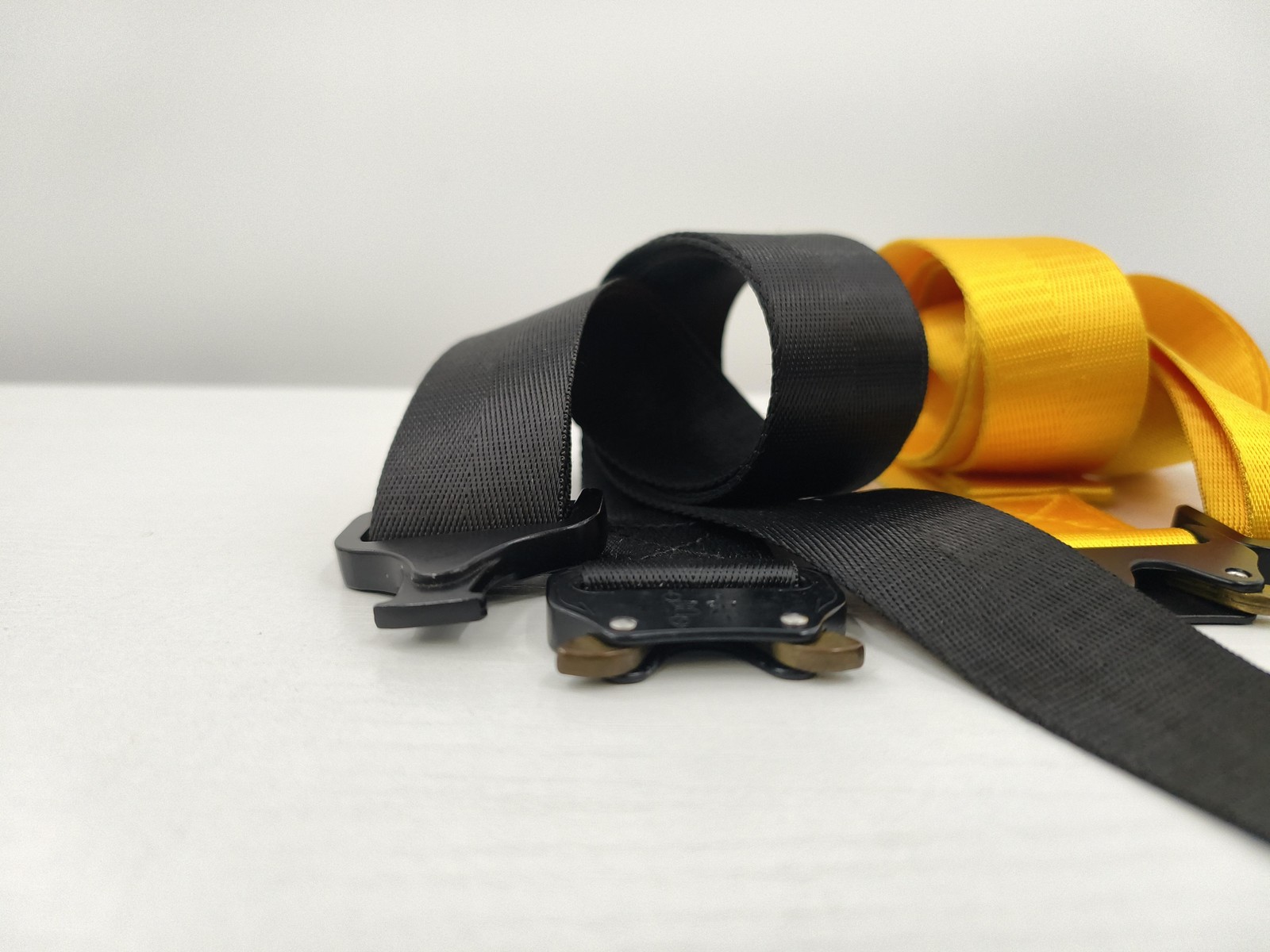 Black and Yellow Quick Release Belt Metal Buckle Dressy Fashion