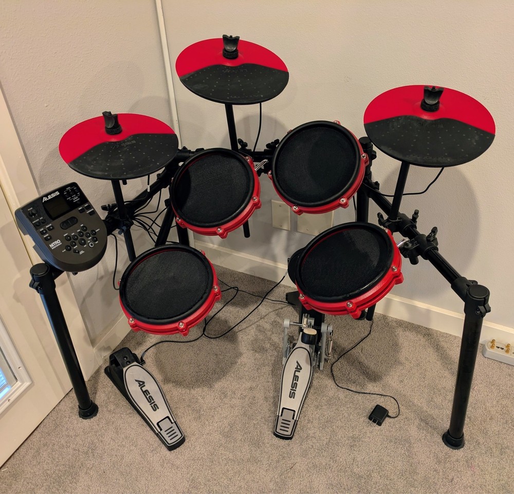 Alesis Nitro Mesh Electronic Drum Kit Red, pre owned