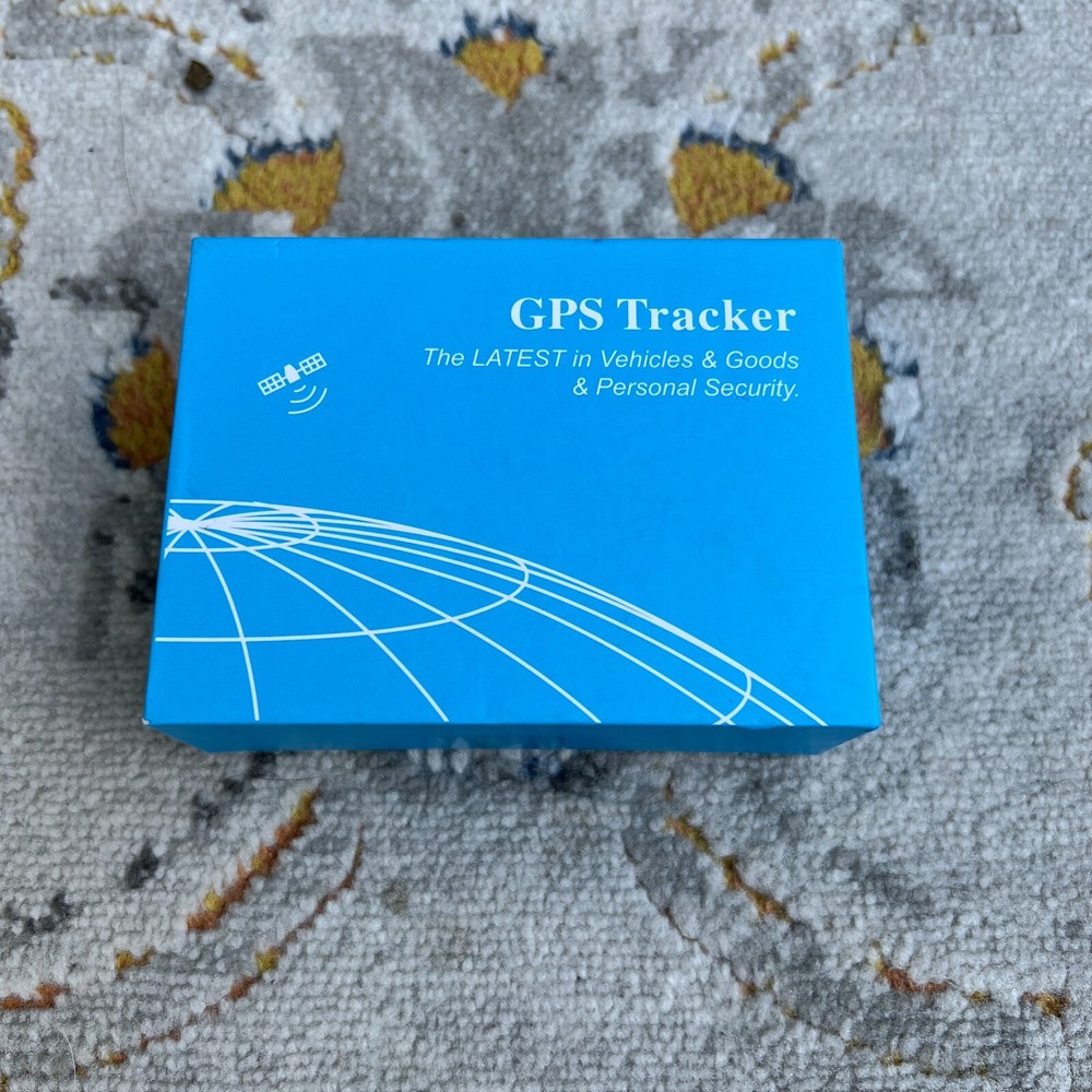 DAKWIT GPS Tracker GSM GPRS New Open Box