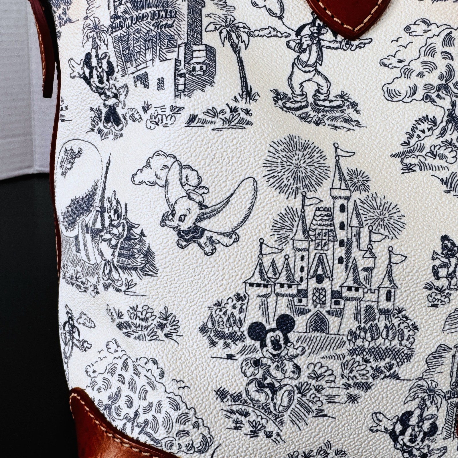 Disney World X Dooney & Bourke Blue White Toile Satchel **XBODY STRAP MISSING**