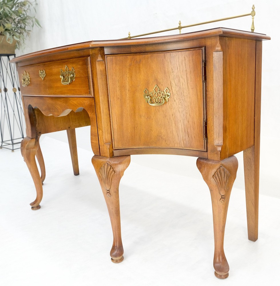 Thomasville Brass Gallery Back Banded Top Light Walnut Sideboard MINT