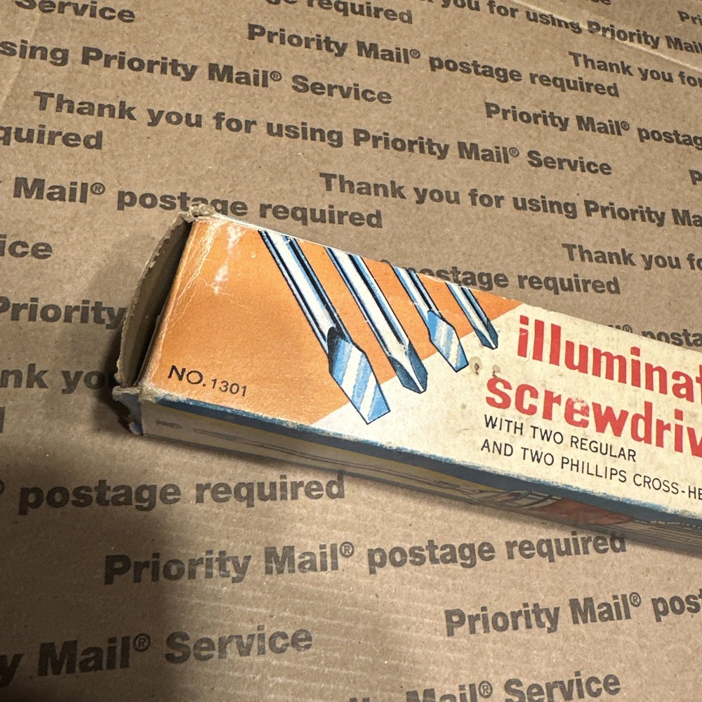 ILLUMINATED SCREWDRIVER VINTAGE No 1301- Untested