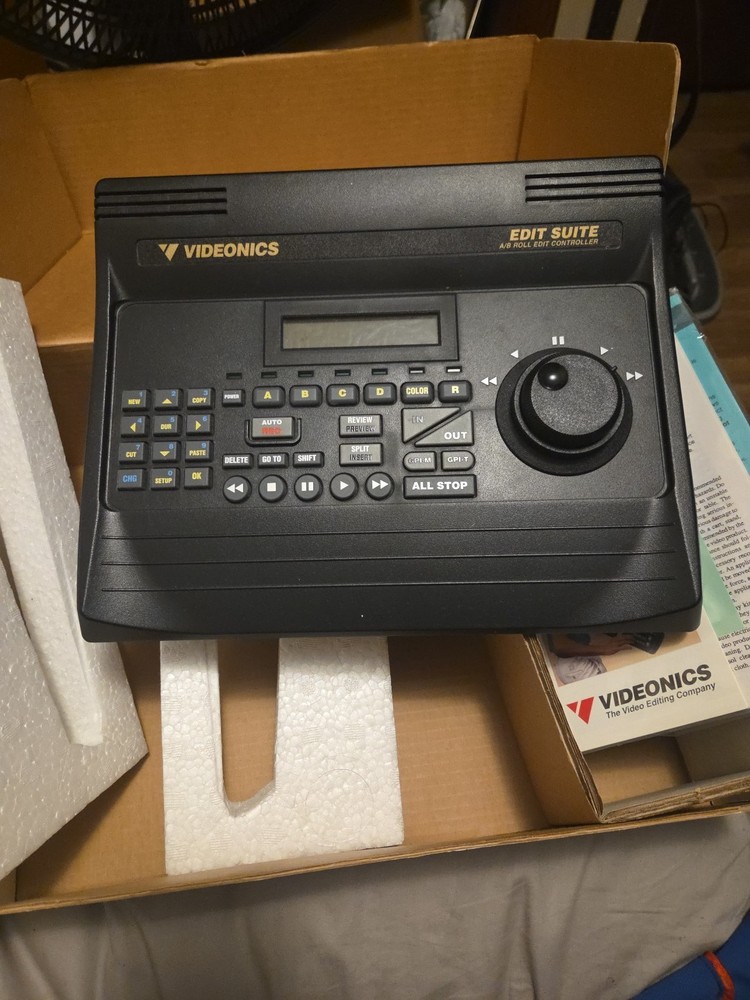 VINTAGE VIDEONICS EDIT SUITE A/B ROLL EDIT CONTROLLER MODEL:AB-1 NTSC...READ