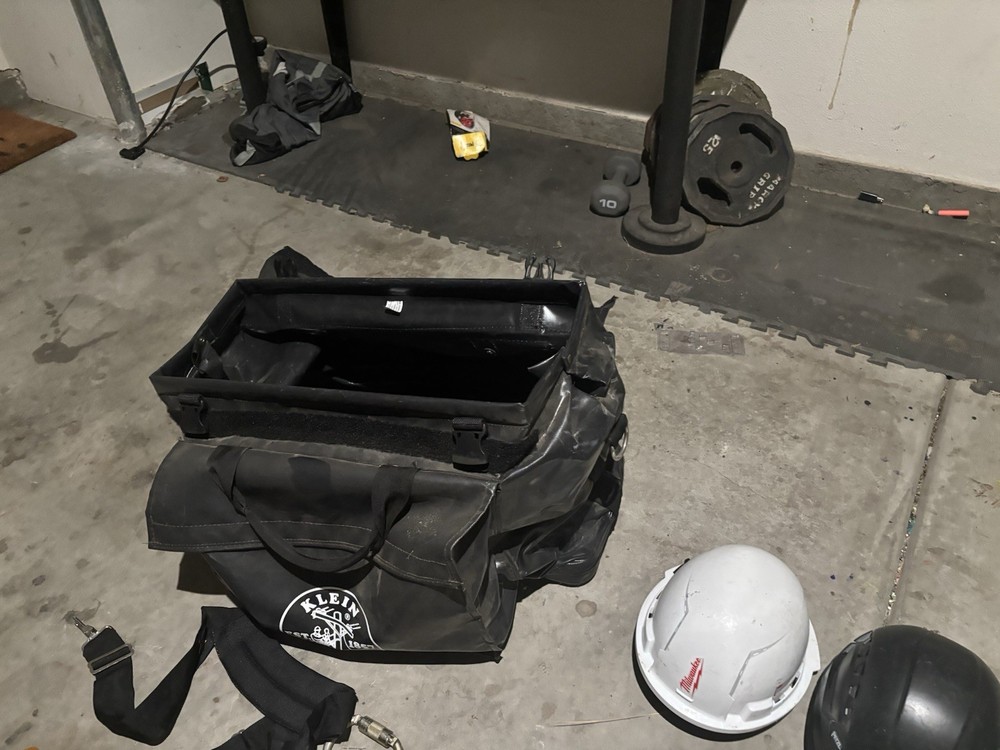 Buckingham Lineman Climbing Gear