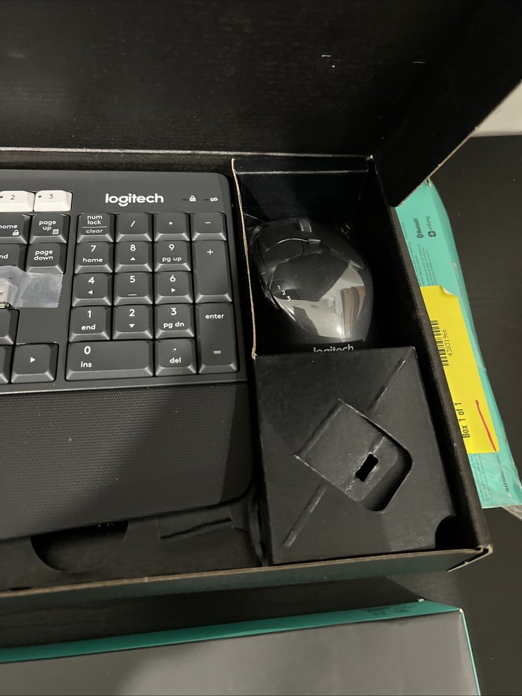 Logitech MK850 Performance Wireless Keyboard and Mouse Combo with USB Dongle