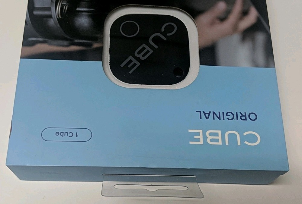 Cube Bluetooth Tracker Key Finder Phone Locator NEW SEALED