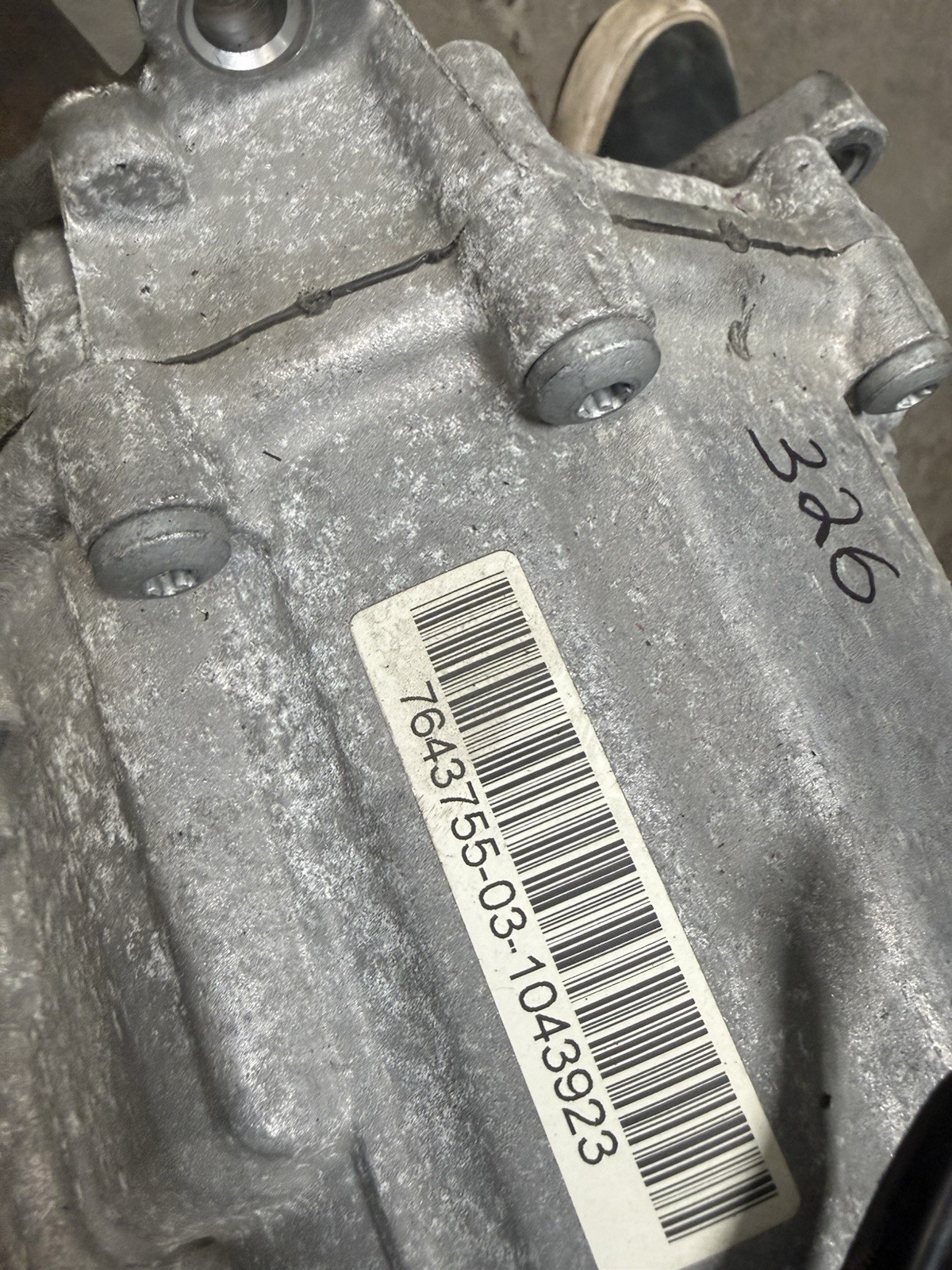 2013-2015 BMW E84 X1 2.0L N20 ATC35L Transmission Transfer Case OEM W/motor