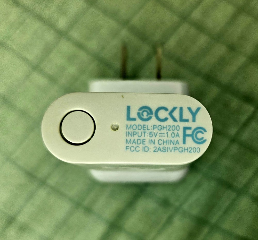 Lockly Secure Link Wi-Fi Hub PGH200