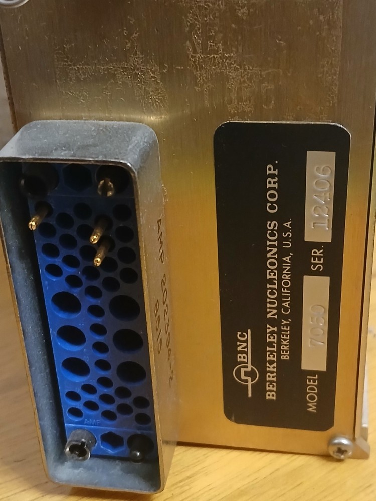 BNC (Berkeley Nucleonics Corp) Model 7050 Digital Delay Generator