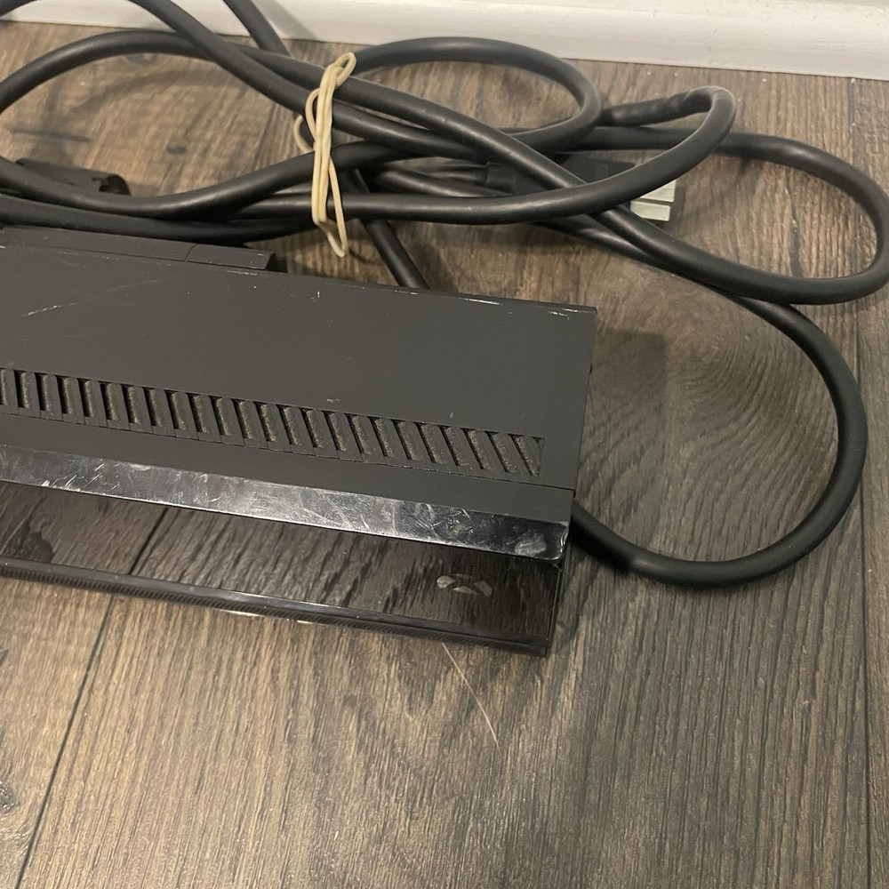 Microsoft Xbox One Kinect Wired Motion Sensor Black Model 1520 OEM