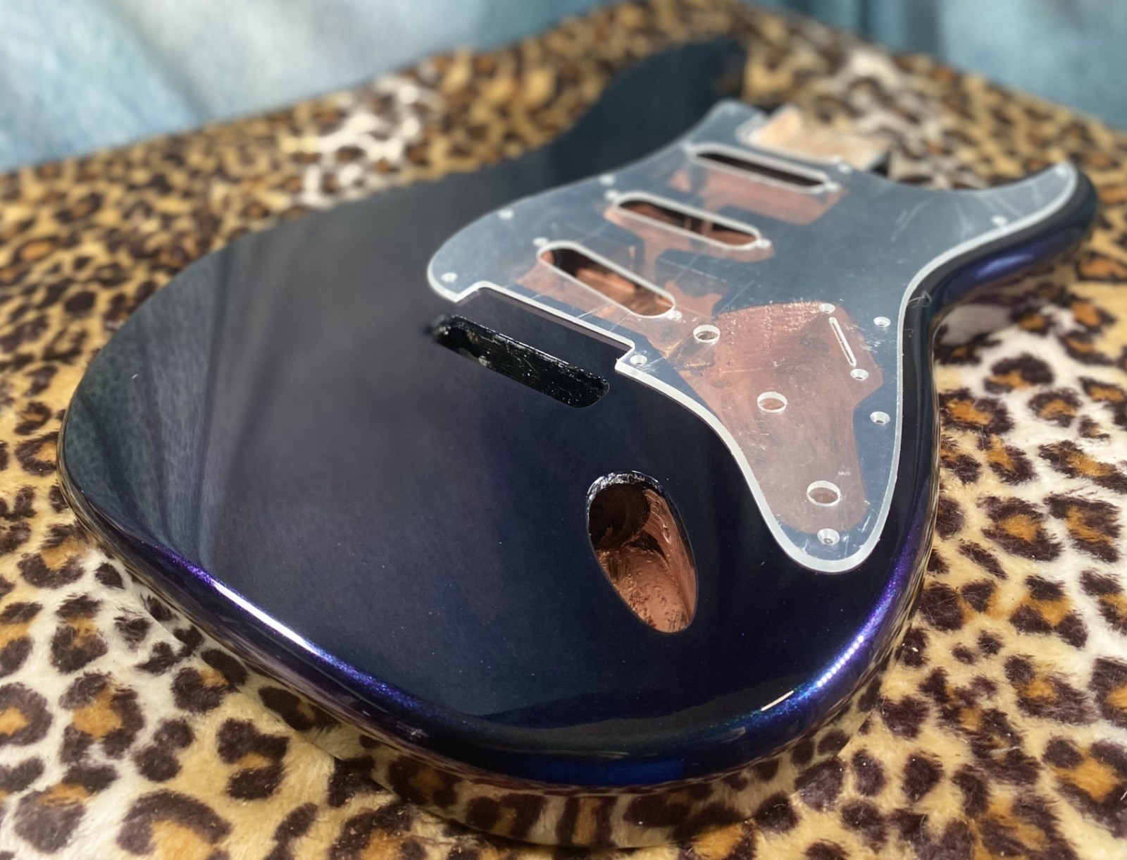 Stunning Chameleon Blue/Teal/Purple Fender Stratocaster HSH Alder Replacemt Body