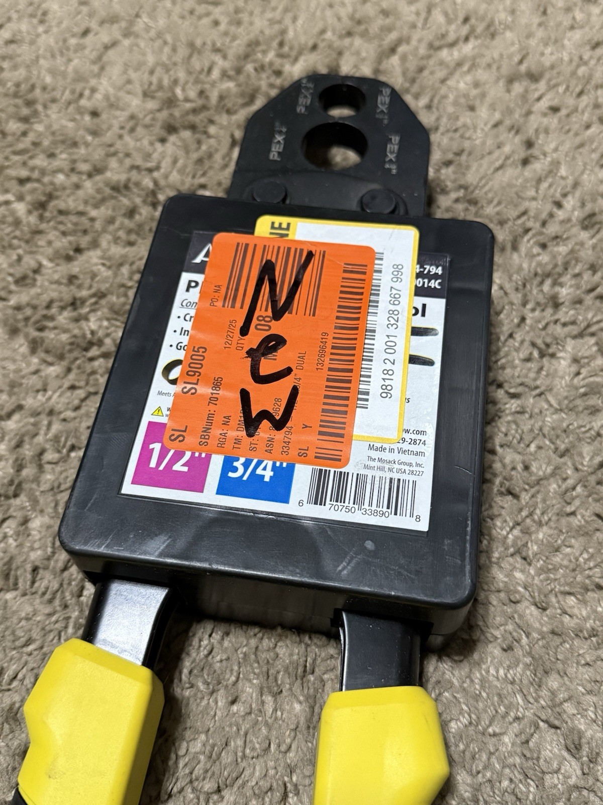 Apollo 1/2 in. and 3/4 in. PEX-B Crimp Tool 69PTKH0014C QUALITY! A+